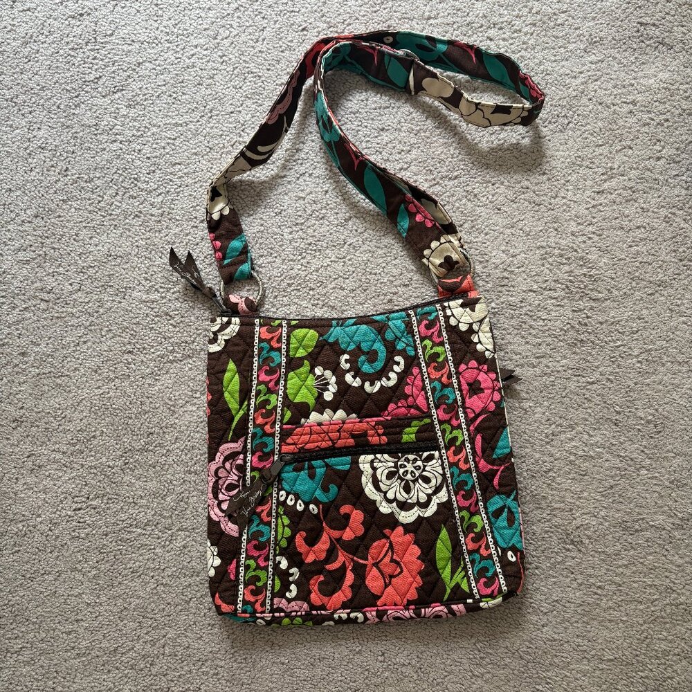 Authentic Vera Bradley Floral Quilted Crossbody Bag – EUC